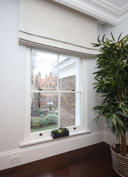 Motorised blinds, made-to-measure